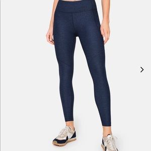 Outdoor voices 7/8 warmup legging